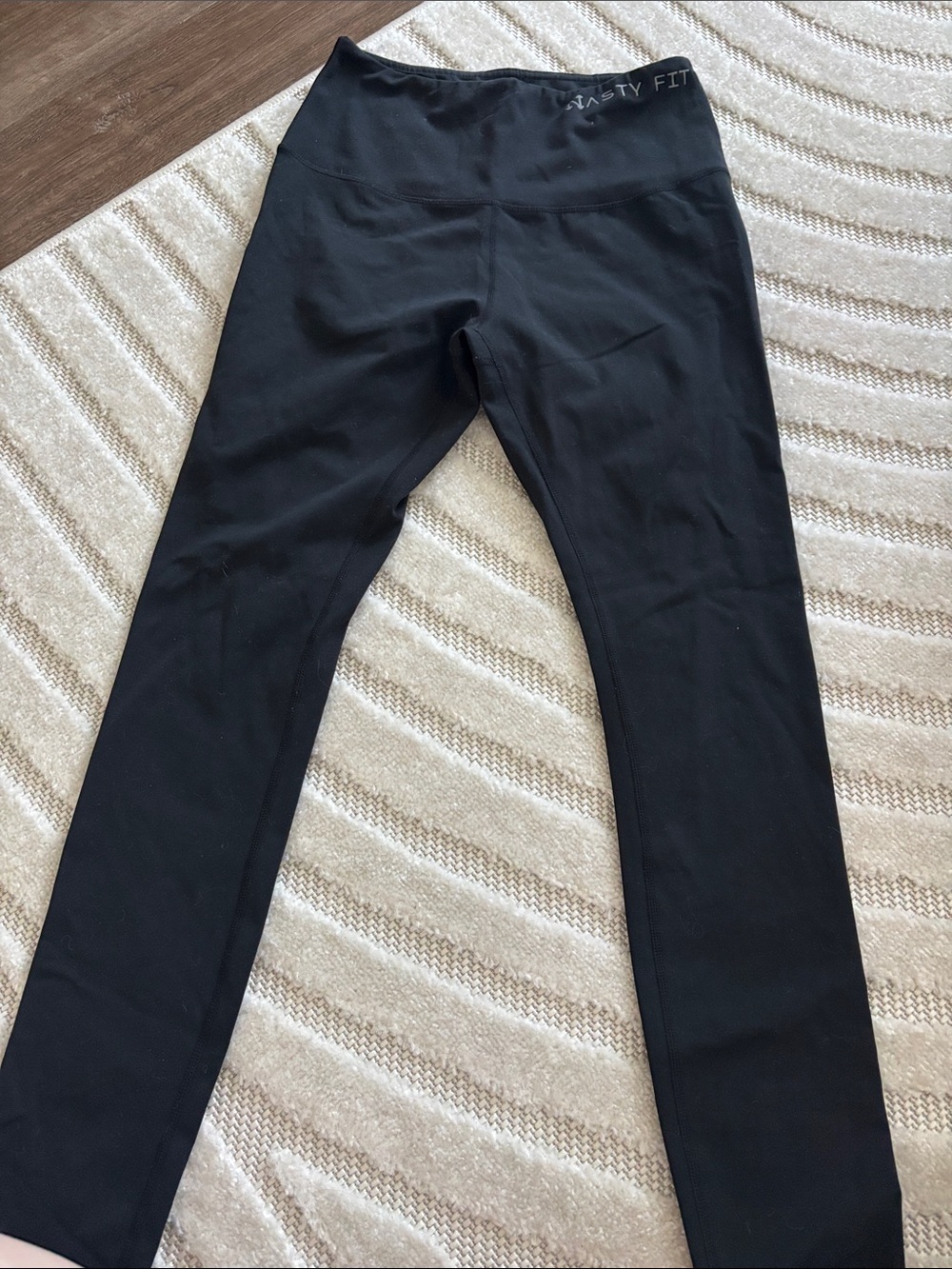 Black High-Waist Leggings -
